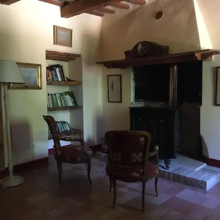 Villa Elegant Country Villa, Italian Style Family House Monsampietro Morico