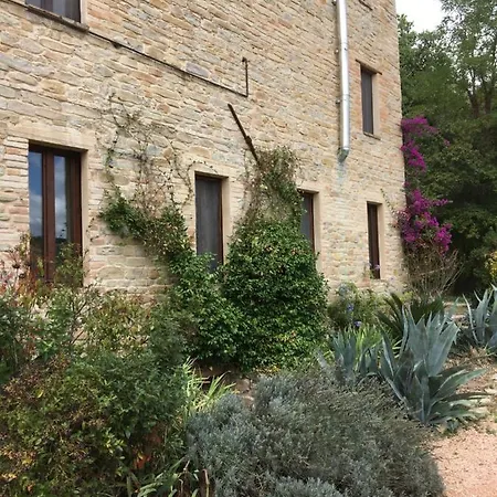 Elegant Country Villa, Italian Style Family House * Monsampietro Morico